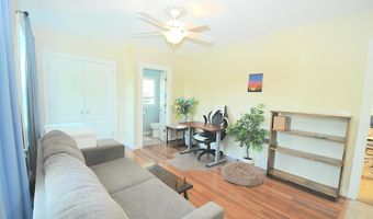 124 Palm St, Bangor, ME 04401