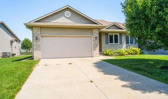 809 NE 5th St, Ankeny, IA 50021