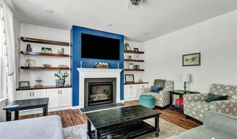 10146 Cameron Ridge Dr, Ashland, VA 23005