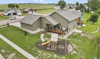 39 N 6th St, Baltic, SD 57003