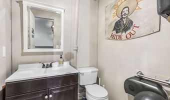 111-115 W Main St, Ash Grove, MO 65604