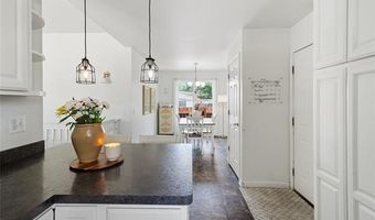 17301 Arlington Ave, Allen Park, MI 48101
