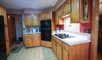 31586 R Ave, Adel, IA 50003