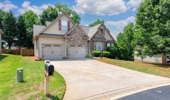 707 Secretariat Dr, Boiling Springs, SC 29316