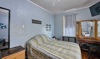 316 W 3rd Ave N, Aurora, MN 55705