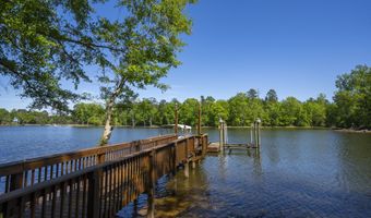 1584 Hutto Island Dr, Batesburg Leesville, SC 29070