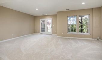 22051 CHELSY PAIGE Sq, Ashburn, VA 20148