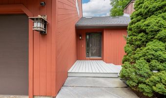 99 Birkdale Rd, Bedford, NH 03110