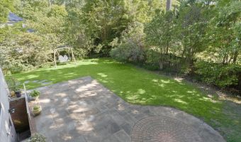 5104 SCARSDALE Rd, Bethesda, MD 20816