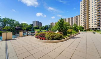 203 YOAKUM Pkwy 910, Alexandria, VA 22304