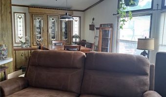 7 Westwoods, Amherst, OH 44001