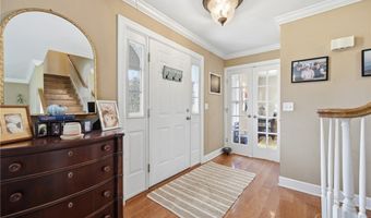 119 North Ln, Angola, NY 14006