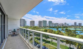 3625 N Country Club Dr 706, Aventura, FL 33180