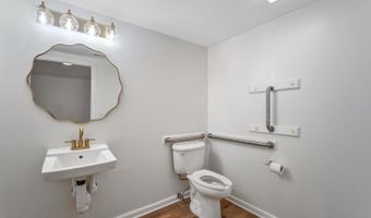 609 Carteret St 2, Beaufort, SC 29902