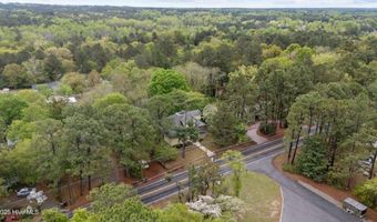 802 N Poplar St, Aberdeen, NC 28315