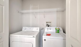 1 Esplanade Way, Bayville, NJ 08721