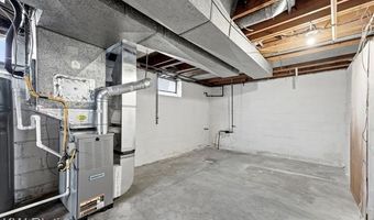 7686 Winona Ave, Allen Park, MI 48101