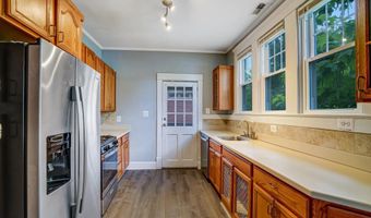 3201 N PERSHING Dr, Arlington, VA 22201