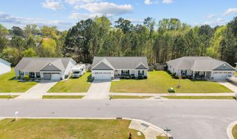 352 Tamarack Dr, Ayden, NC 28513