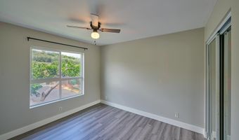 56 Kunihi Ln 323, Kahului, HI 96732