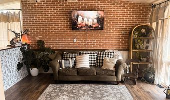 750 High St, Adrian, MI 49221