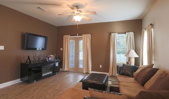 5282 Overland Dr, Biloxi, MS 39532