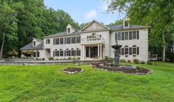 10813 LOCKLAND Rd, Potomac, MD 20854