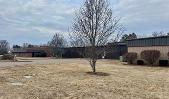8-14 Baldwin Dr, Branford, CT 06405