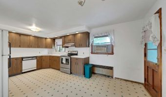 34 Berkeley Ave, Belleville, NJ 07109