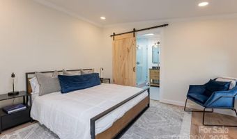 2 Shady Oak Ln, Arden, NC 28704