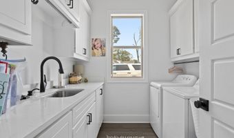 301 Leland Dr, Brandon, MS 39042