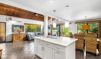 811 S Kihei Rd 2F, Kihei, HI 96753