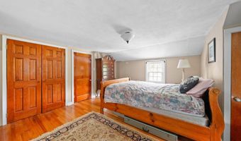 57 S TERRACE Ave, Maple Shade, NJ 08052