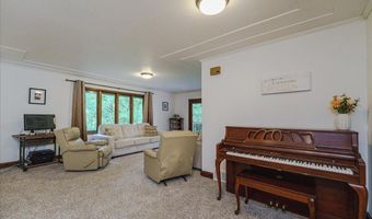 925 Constance Blvd NE, Andover, MN 55304