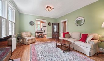 103 E MONROE Ave, Alexandria, VA 22301