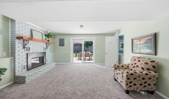 2 Melissa Ct, Albany, NY 12205