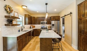1705 Court St, Adel, IA 50003