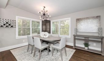 1921 Walthall Dr NW, Atlanta, GA 30318