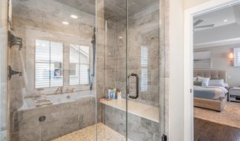 26 S Chestnut Ave, Arlington Heights, IL 60005