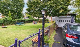 2637 WOODLAND Rd, Abington, PA 19001