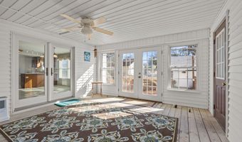 664 Seashore Dr, Atlantic, NC 28511