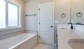 646 NW 28TH St, Battle Ground, WA 98604