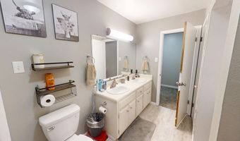 2040 W 41st St, Casper, WY 82604