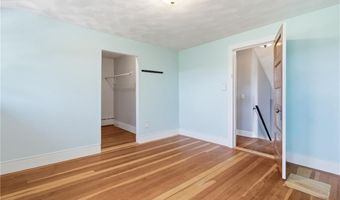 36 Harris Ave, Johnston, RI 02919