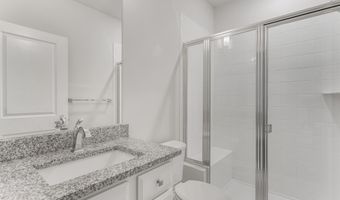 5701 11TH St N 2, Arlington, VA 22205