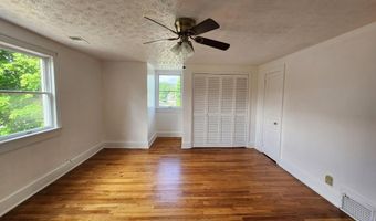 112 N. State St, Athens, WV 24712