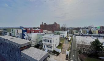 33 E 19th St, Bayonne, NJ 07002