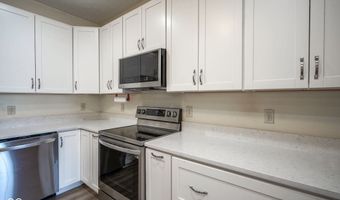 2511 Big Bear Ln 15, Indianapolis, IN 46217