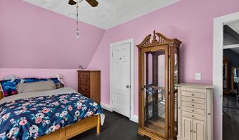 164 Pleasant St, Athol, MA 01331