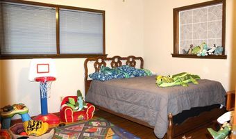 312 Magnolia St, Hico, TX 76457